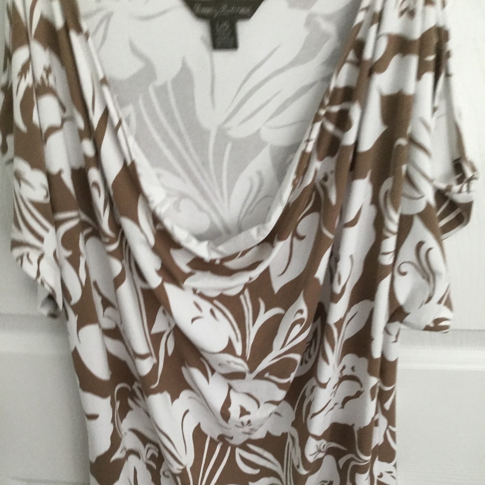 Tommy Bahama woman's top size large